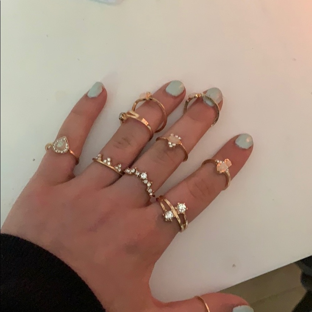 🦋 set of 15 rings 3FOR$20
